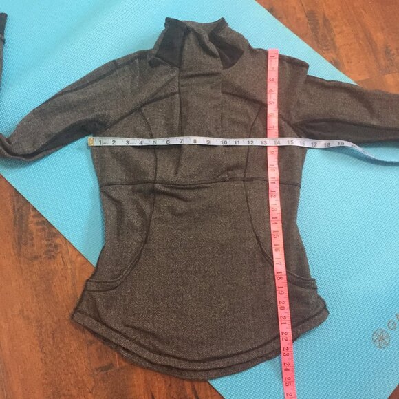 Lululemon Base Runner 1/2 Zip Heathered Herringbone Heathered Black Blac… - Picture 11 of 13